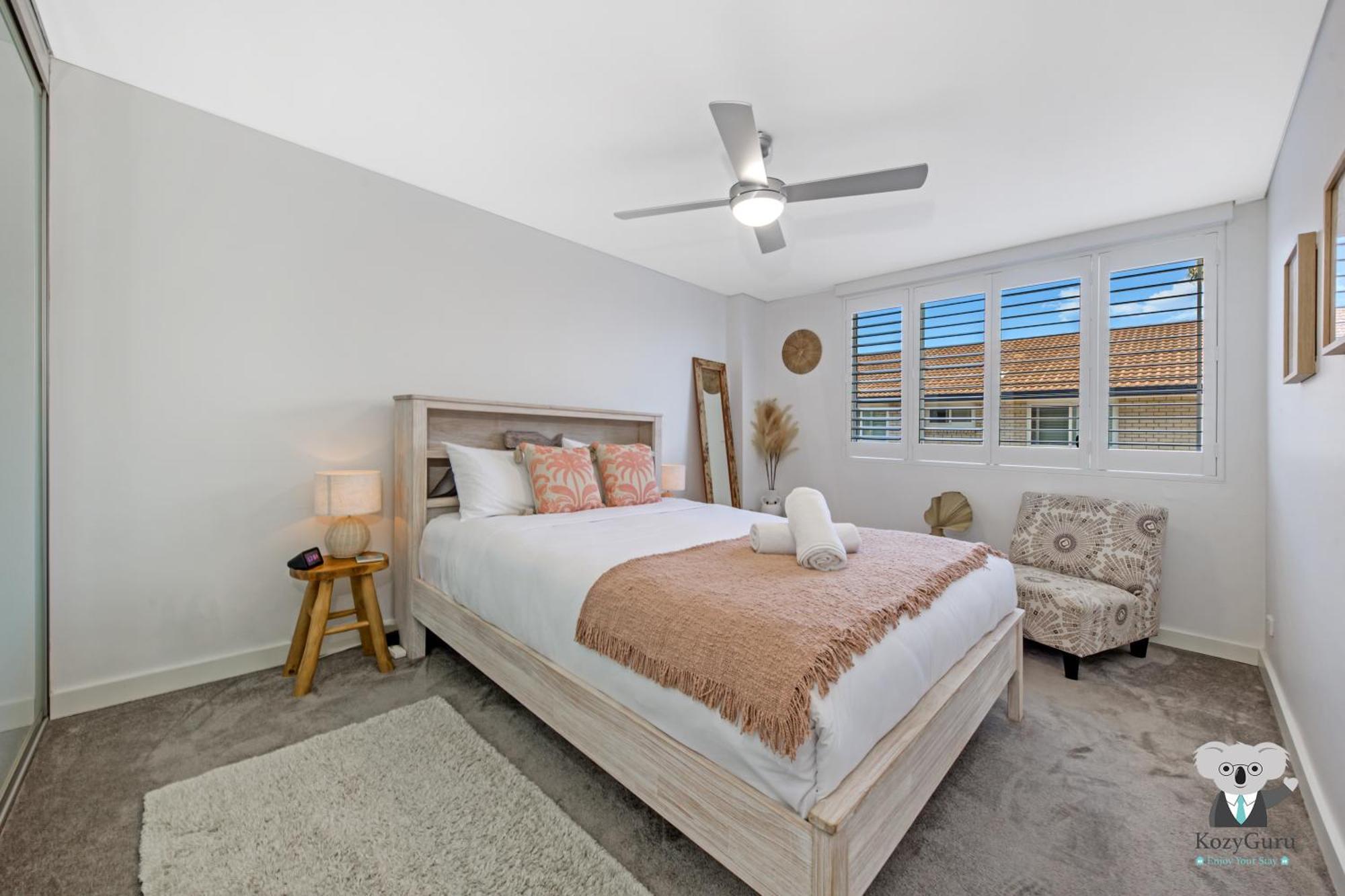 Kozyguru Waverley 2bed Apt With Parking Nwa005 Sydney
